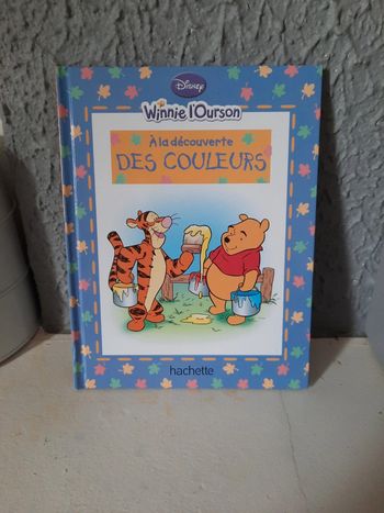 Livre Winnie à la découverte des couleurs