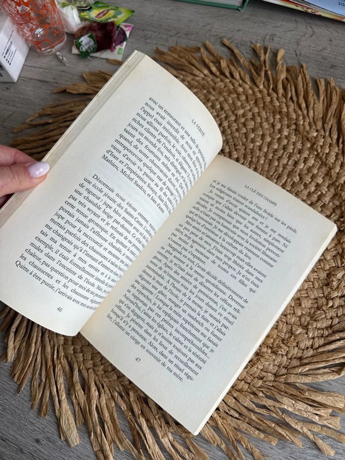 Livre la vérité Mouna ayoub - photo numéro 3