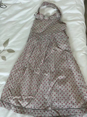 Robe dos nus