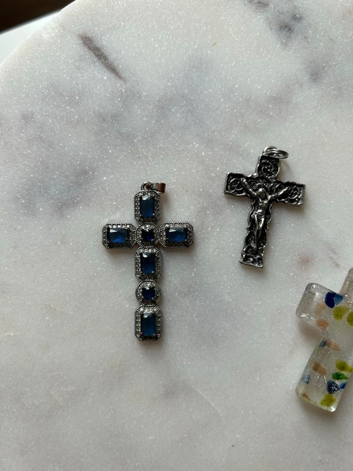 Lot de 3 pendentifs croix - photo numéro 2