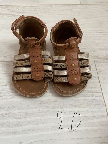 Sandale Gemo taille 20