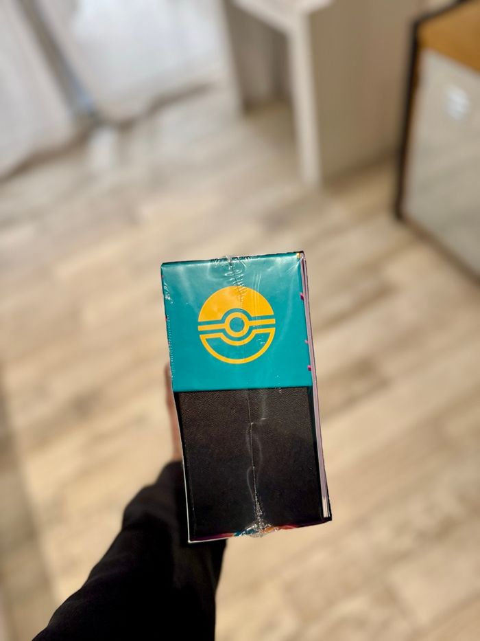 Coffret dresseur d’élite ETB Pokémon ME2.5 héros transcendants - photo numéro 6