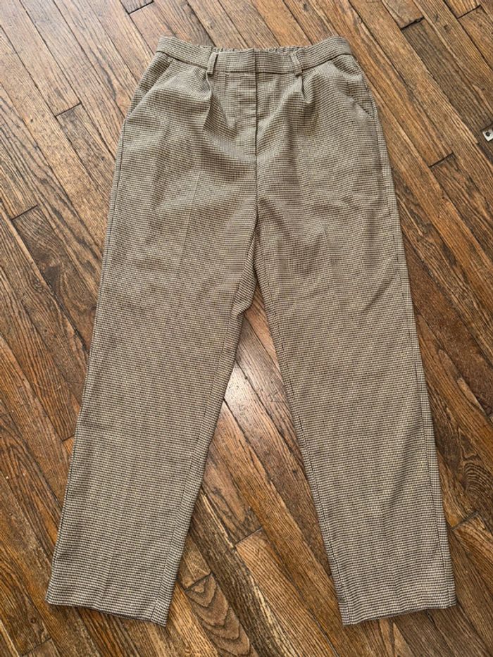 Pantalon artlove  Taille 36 Avec des fils de lurex Valeur 75 euros