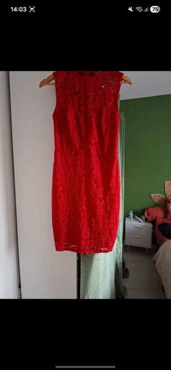 Robe rouge pour cocktail 