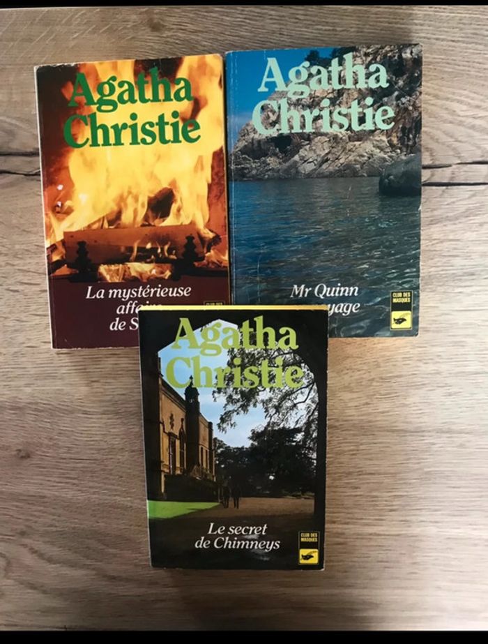 Lot de livres thrillers Agatha Christie Vintage