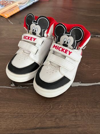 Baskets montantes Mickey