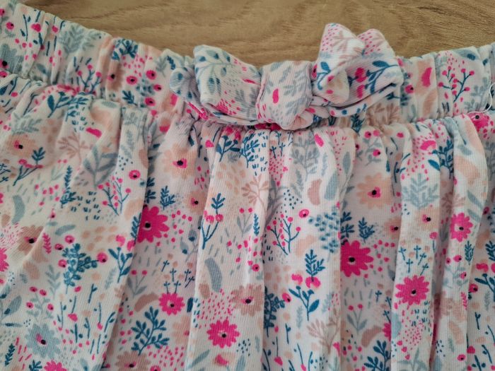 Jupe short fleurie 92cm - photo numéro 2