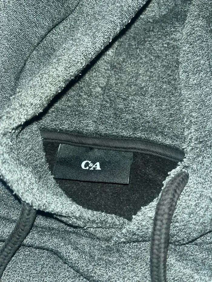 Pull gris à capuche homme - photo numéro 4
