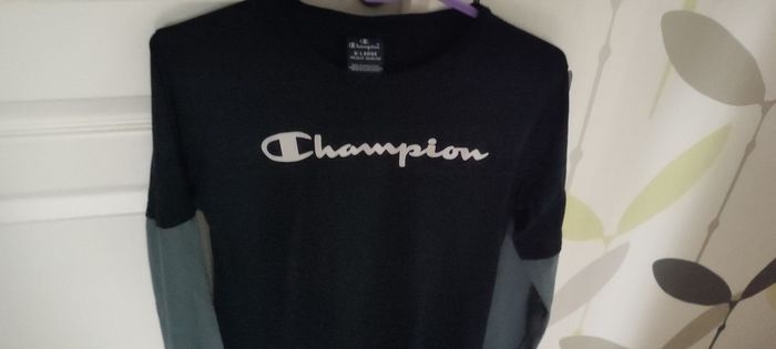 Tee shirt champion 13 14 ans