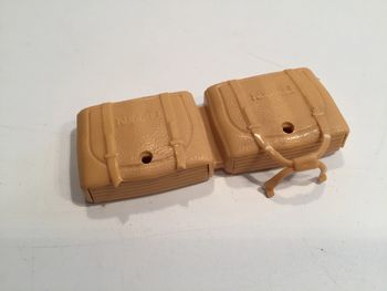 Bagage arrière pièce détachée miniature Ferrari 550 maranello 1996 1/18 burago #A16