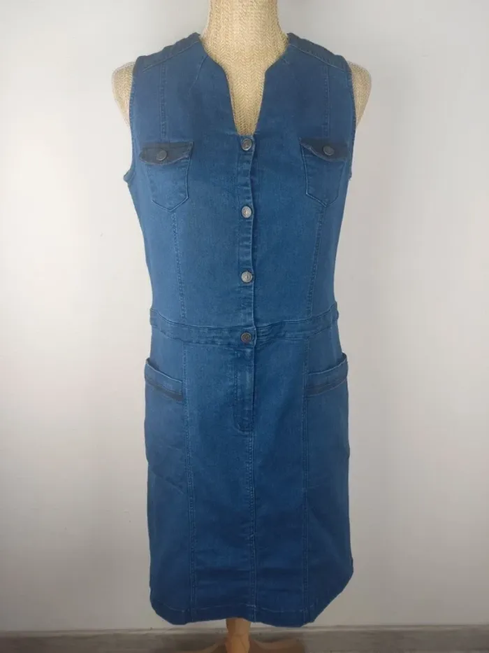 Robe mi-longue en jeans sans manches avec poches et empiècements bleu marine taille 38 Felino