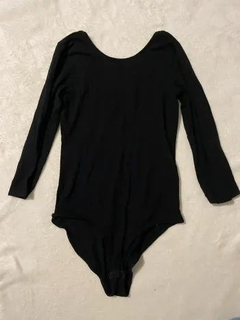 Bodie noir manches 3/4 – KIABI – Taille M – Neuf sans étiquette