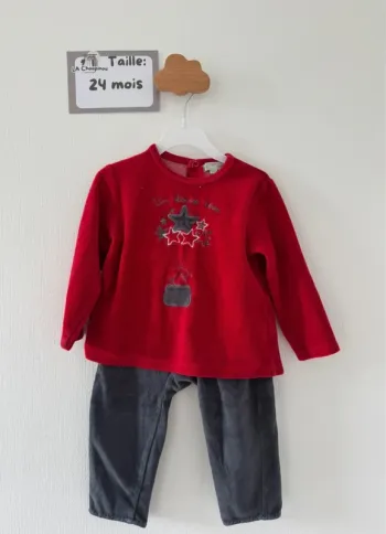 Pyjama 2 pièces - taille 24 mois 🌸