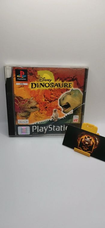 Jeu PS1 Dinosaure