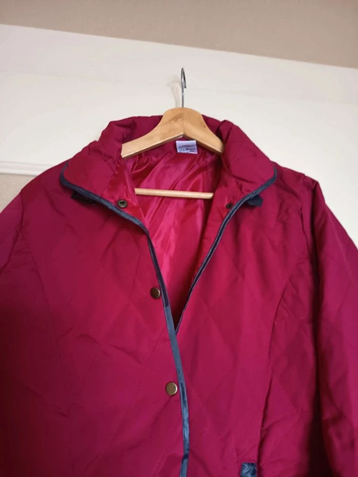 Manteau femme léger. Marque claire Neuville. - photo numéro 3