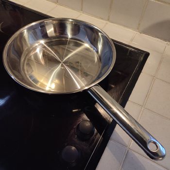 Poêle en inox 24cm