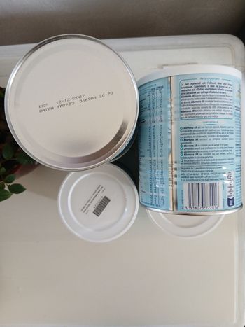 Lait bébé 6 boîtes 