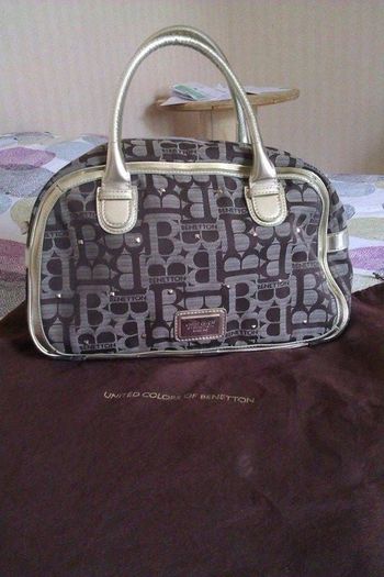 Sac BENETTON neuf