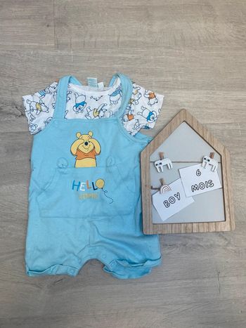 Ensemble salopette t-shirt Winnie Disney