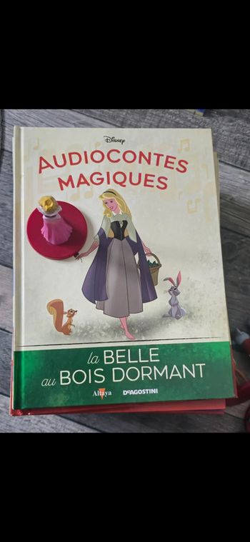 Livre et figurine 25 des audiocontes Magiques altaya audio conte audio compte disney25