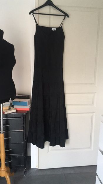 Robe très longue noire