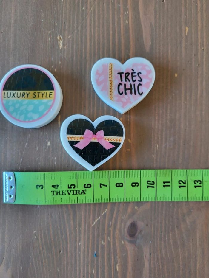 Lot 3 gommes girly neuf - photo numéro 2