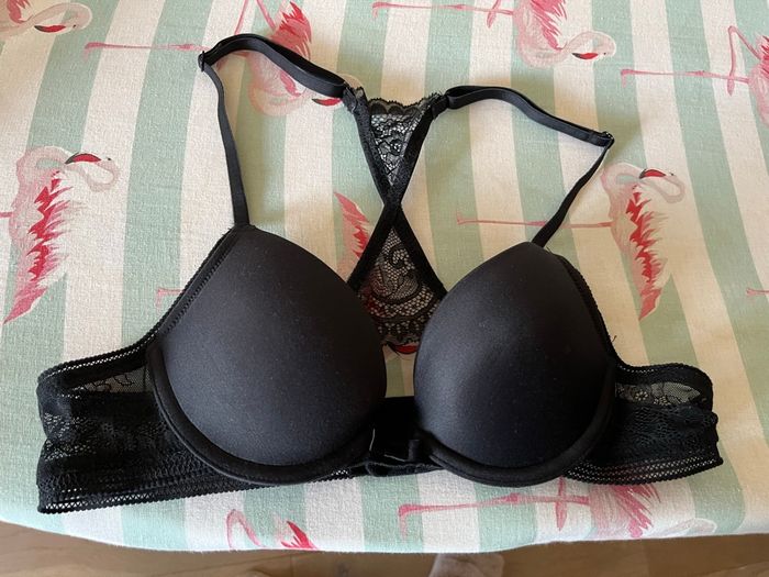 Soutien gorge etam noir 85 A