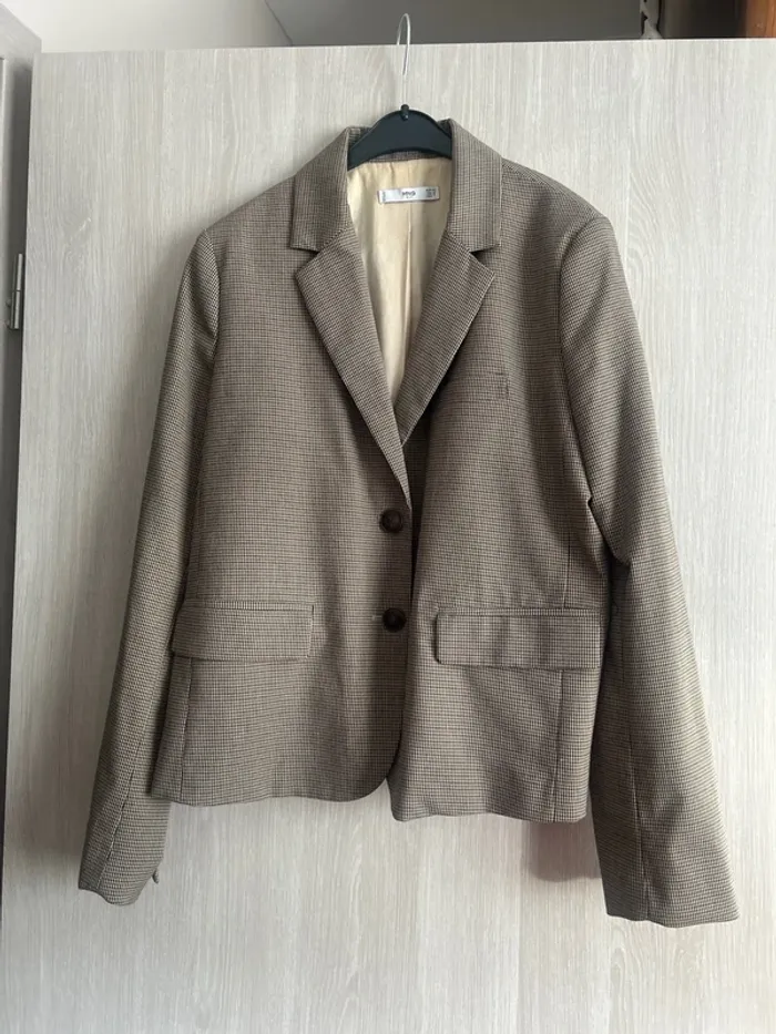 Blazer taille 40 Mango