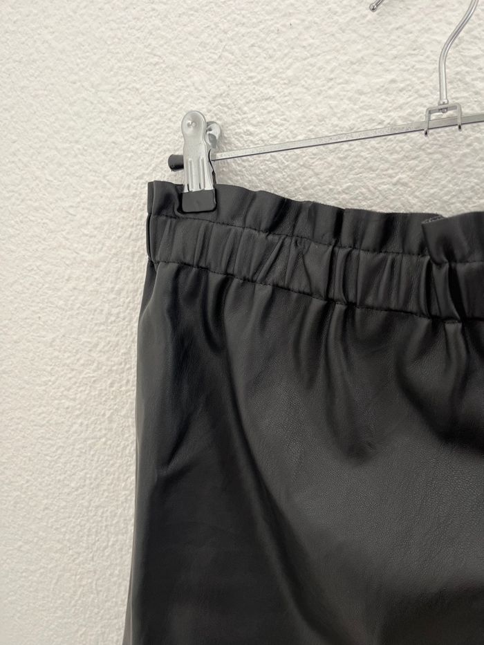 Jupe similicuir droite noir M Jennyfer - photo numéro 2