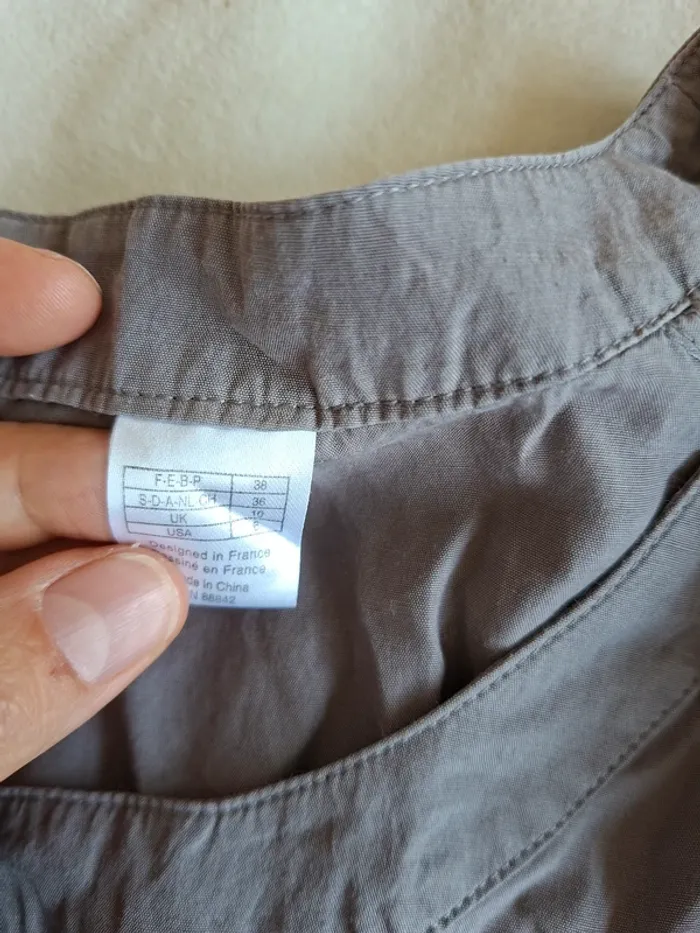 chemise femme grise, marque La Redoute taille 38, en très bon état - photo numéro 3
