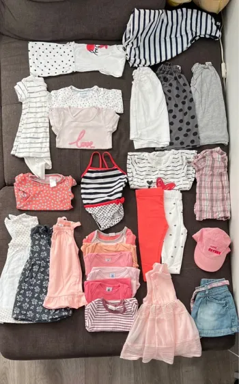 Lot de vêtements été fille 12 mois