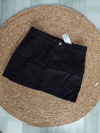 Minijupe noire femme, kiabi, neuf avec étiquettes, taille M 