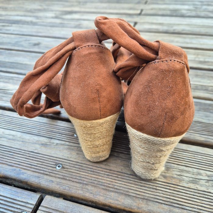 Sandales compensées Kiabi - photo numéro 3