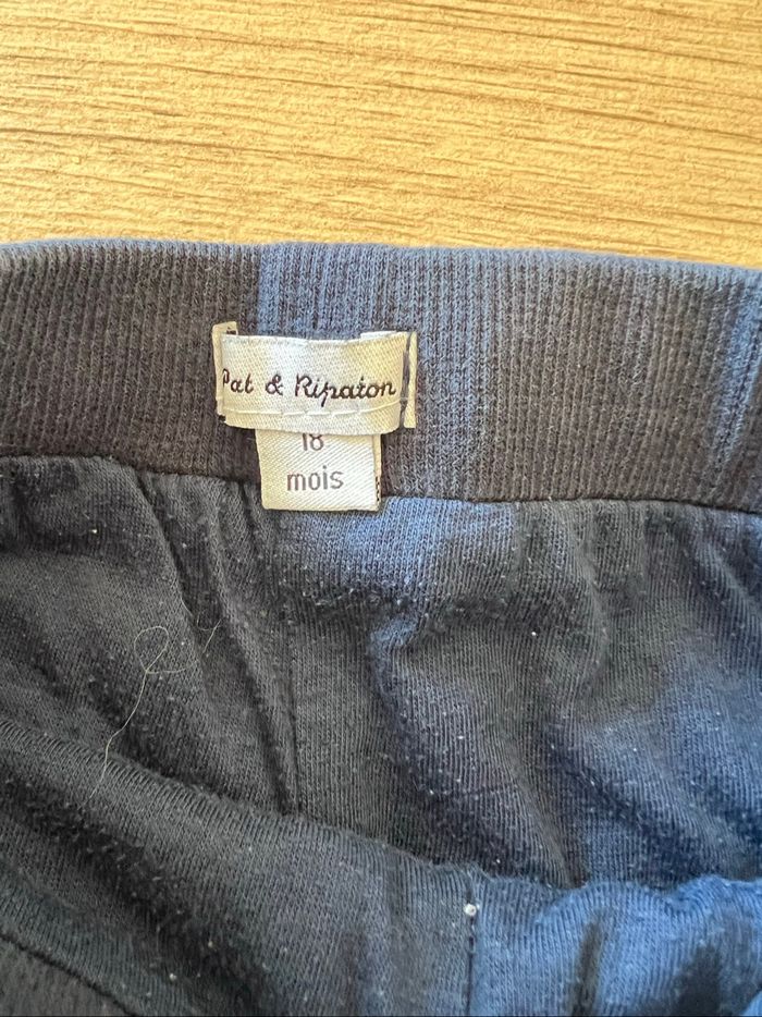 Lot 2 pantalons 18 mois - photo numéro 4