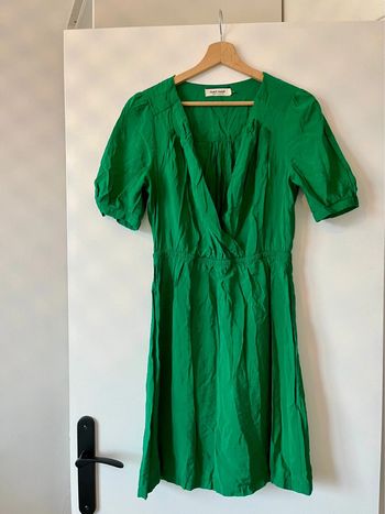 Robe Naf Naf taille 40 verte