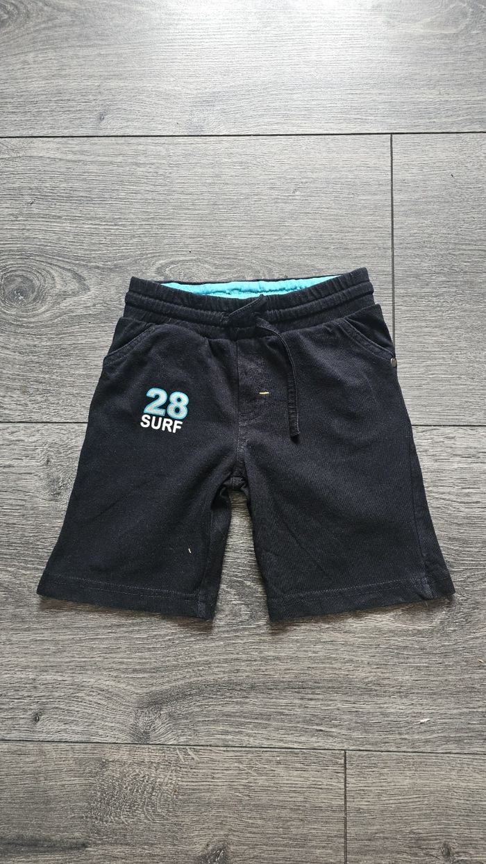 Short 2 ans
