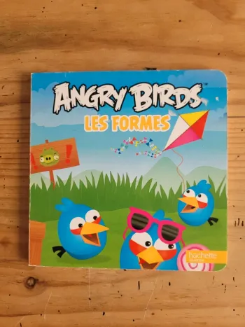 Livre cartonné Angry Birds sur les formes