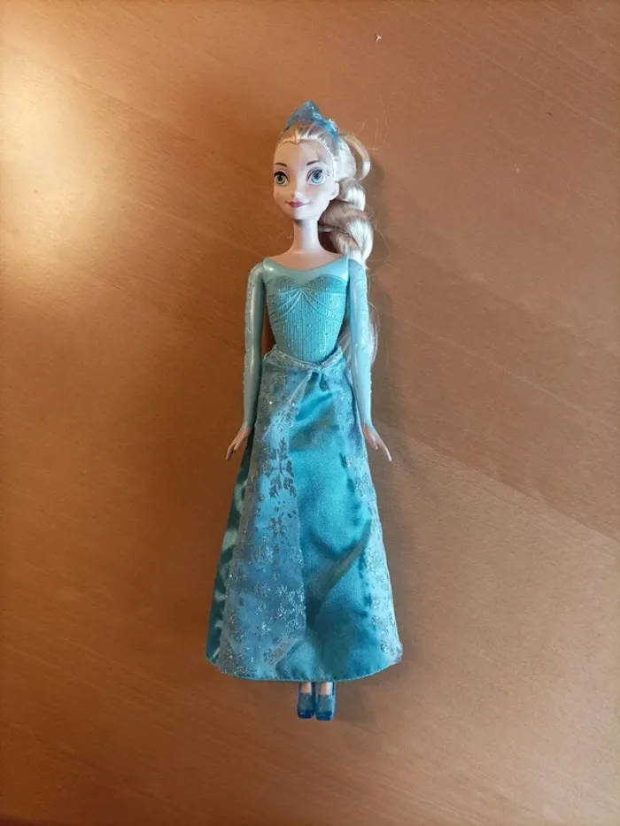 Poupée Reine des neiges - photo numéro 2