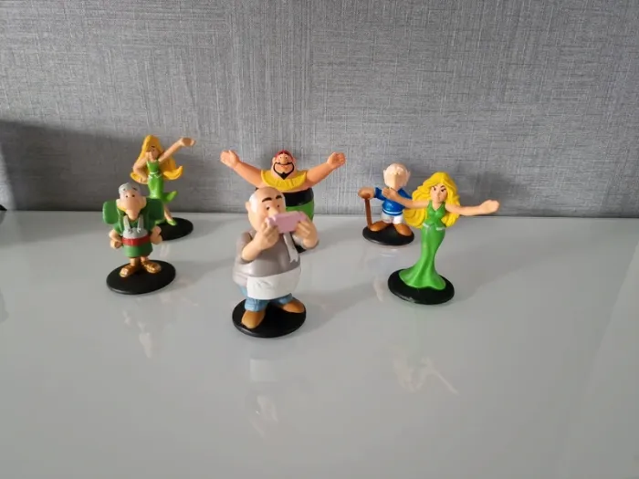 Lot figurines Mac Donalds asterix