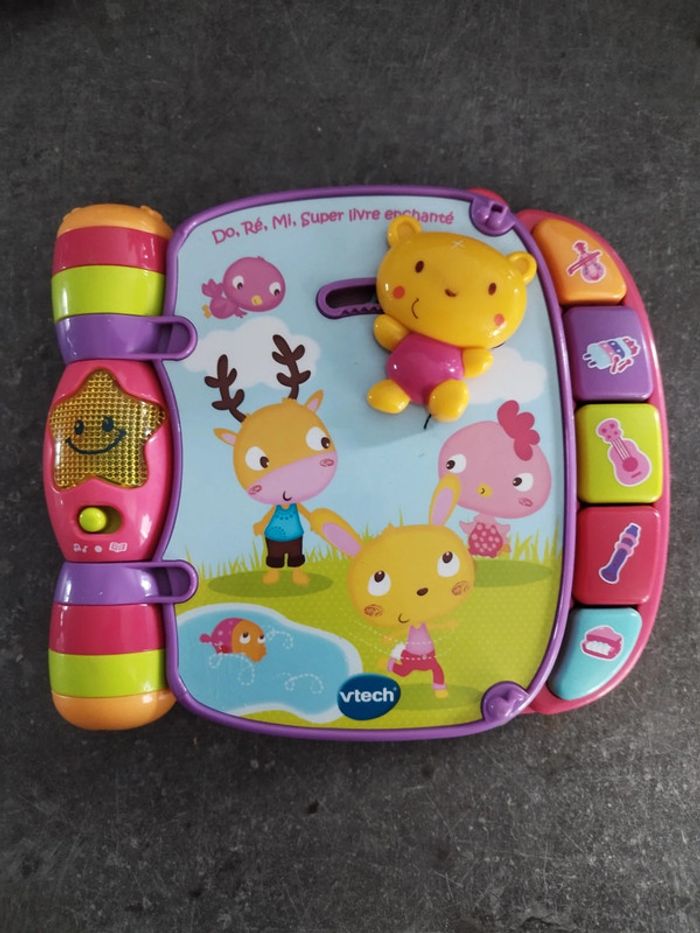 Livre musical "super livre enchanté"