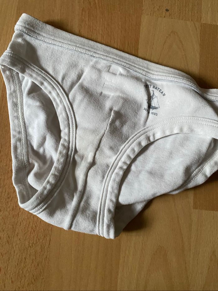 Lot de 3 slips Petit Bateau Taille 6 ans - photo numéro 6