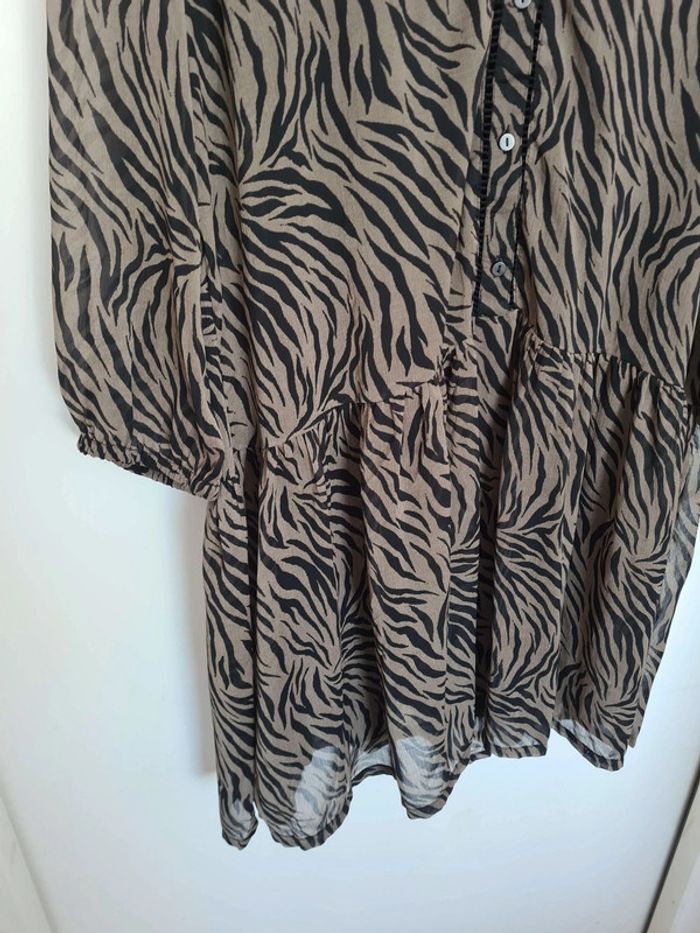Robe taille 42 - photo numéro 3
