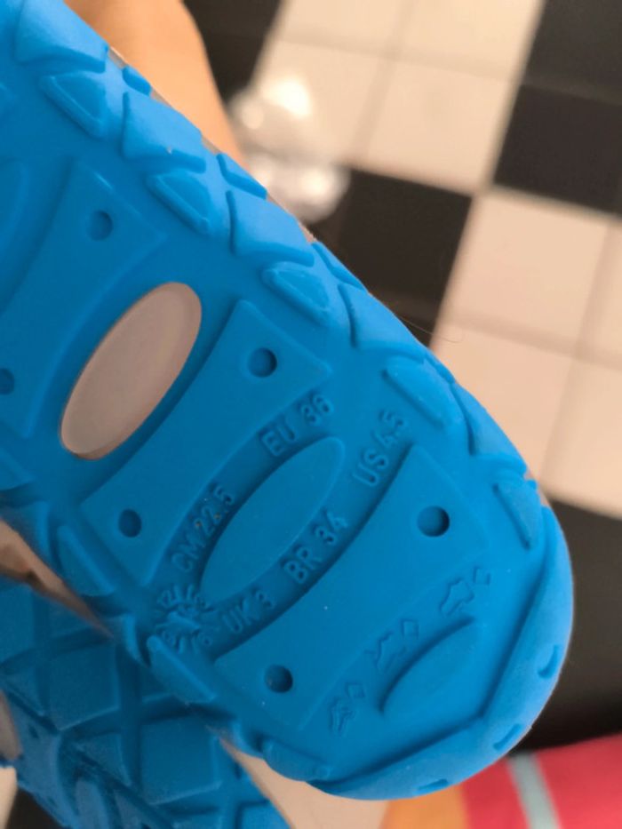 Chaussons aquatiques Decathlon - photo numéro 3