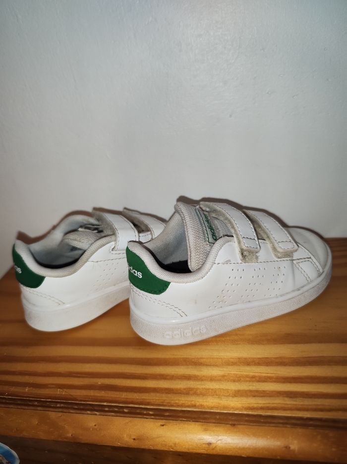 Basket adidas blanche et vert - photo numéro 5