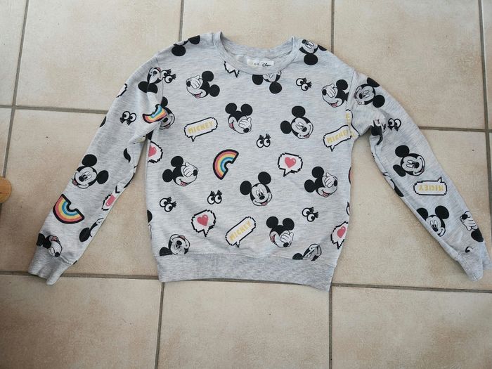 Pull Bsk Disney taille M