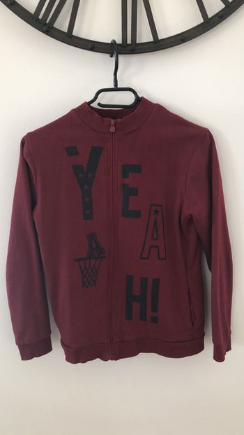 Veste Z Bordeaux taille 12 ans 152 cm
