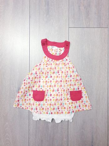 Tres jolie robe double short. Fille 3 mois. Marque Kitchoun