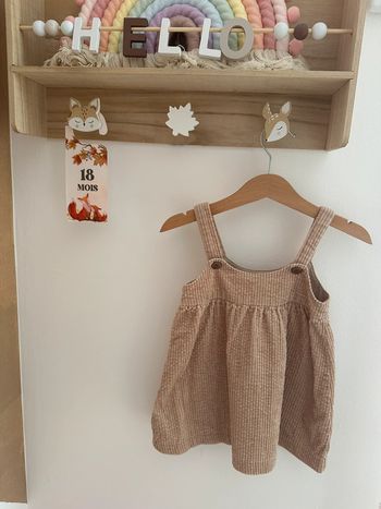 Robe à bretelles en velours