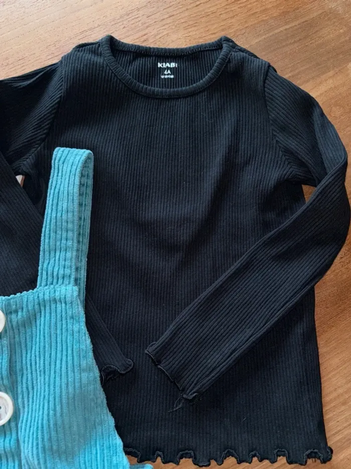 Lot de 2 haut kiabi 4 ans/salopette short orchestra 5 ans - photo numéro 4