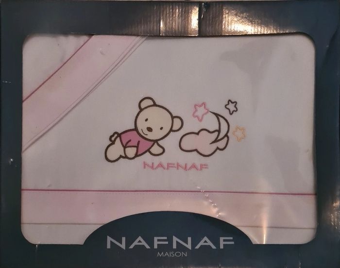 Draps   bébé  fille